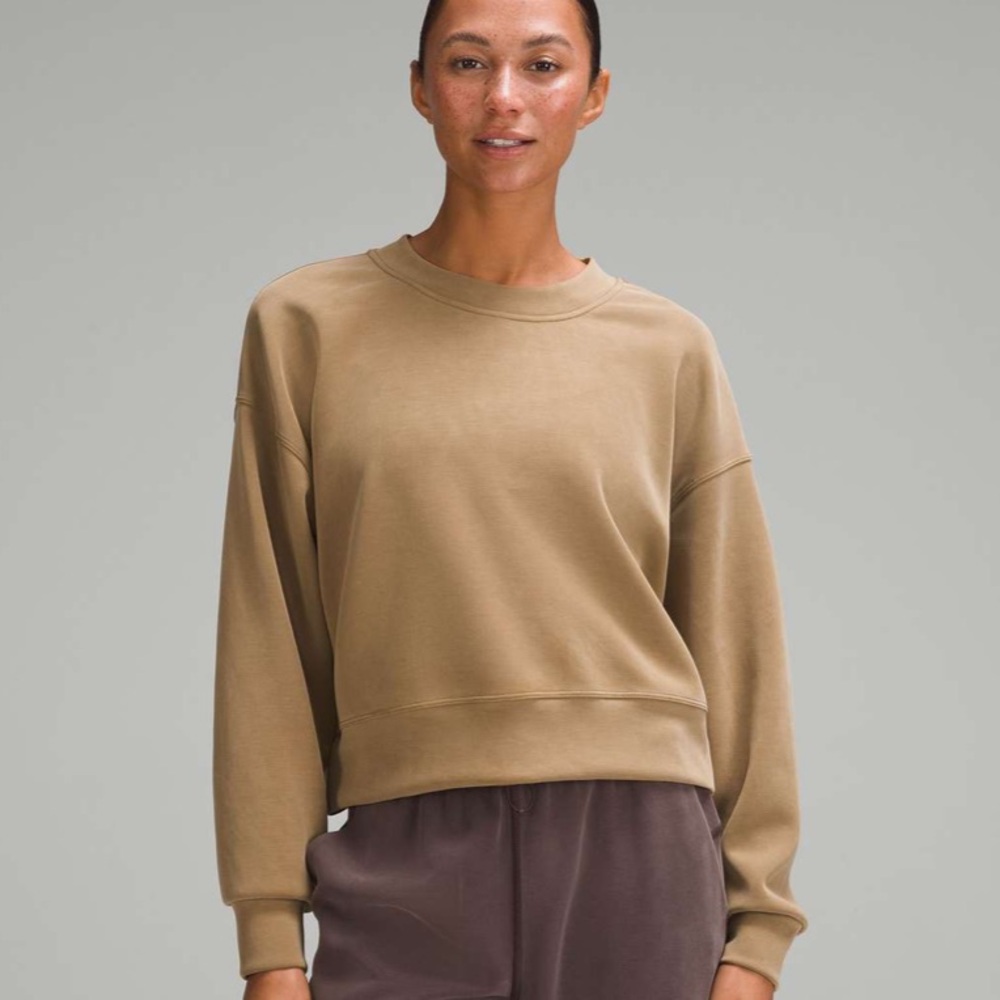 lululemon Softstreme Perfectly Oversized Cropped Crew